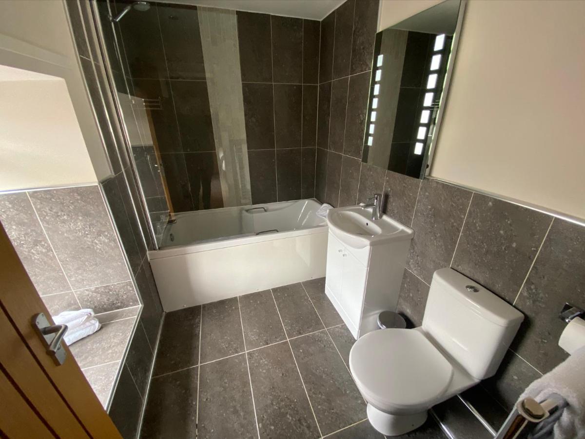 The Three Horseshoes Hotel Barnard Castle Extérieur photo