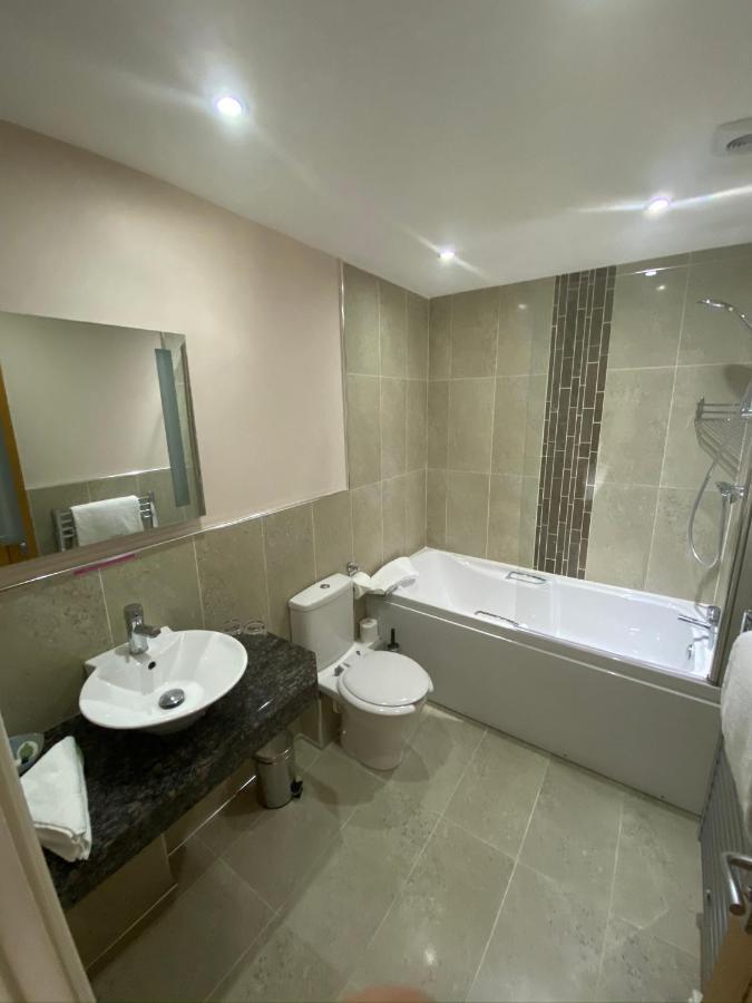 The Three Horseshoes Hotel Barnard Castle Extérieur photo