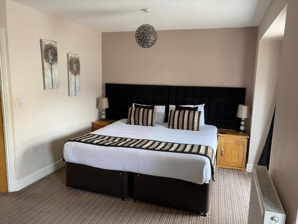 The Three Horseshoes Hotel Barnard Castle Extérieur photo